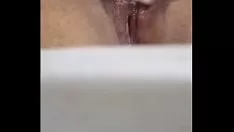 Abspielen Mein Champion schickt mir ihren Mob ab, dass reiche Leute den Chola-Daumen haben