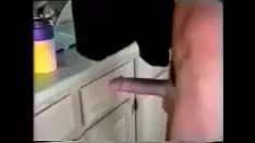 播放 帕梅拉安德森和汤姆李在肉汁架上做爱