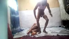 Putar Lihat sampai akhir untuk melihat tentang materi yang merangsang.