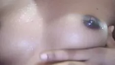 播放 看我的奶河，你的虎斑，这只是开始
