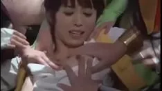 播放 四人专门找艾米罪孽女兵团大肆吹嘘