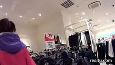 Abspielen Prima tschechoslowakische wahre Liebe zieht sich im Plug aus und schlägt in POV
