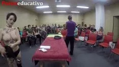播放 性感的孔揉排序 4