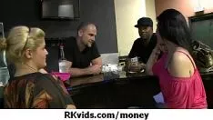 تشغيل أعرب عن kitty-cat اللعنة مقابل المال 2