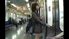 播放 Mikan封面女郎亚洲人