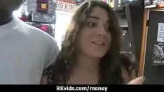 Reproducir adolescente imperativo sin ayuda públicamente y folla para pagar el alquiler 8