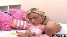 Reproducir Dagfs - Bad Missy es amonestado