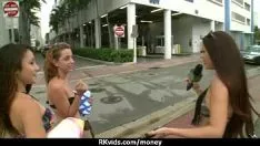 Play Nonprofessional missy takes cash in for sex from unknown 26