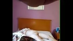 Redare Soția matură dolofană cu sâni mari și-a lins păsărica udă. Am găsit-o la sexmeets.fun