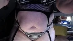 Redare 942 joc de rol sexy ca s.i.l. am rămas blocat într-o furtună și am adus un carful la mine. dupa ce casa a fost linistita ne-am cunoscut mai bine. am implorat pentru cocoș