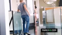 تشغيل لا يمكن لـ Stepnephew مقاومة Taboo Milf Stepaunt Portia Harlow's Allure