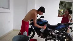 Oynat Şehvetli Latina üvey kız kardeşi Charlotte Deepthroats Stepbrother'ın Big Dick
