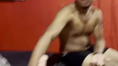 Redare Fiica vitregă captează tatăl vitreg în act cu o păpușă sexuală masculină